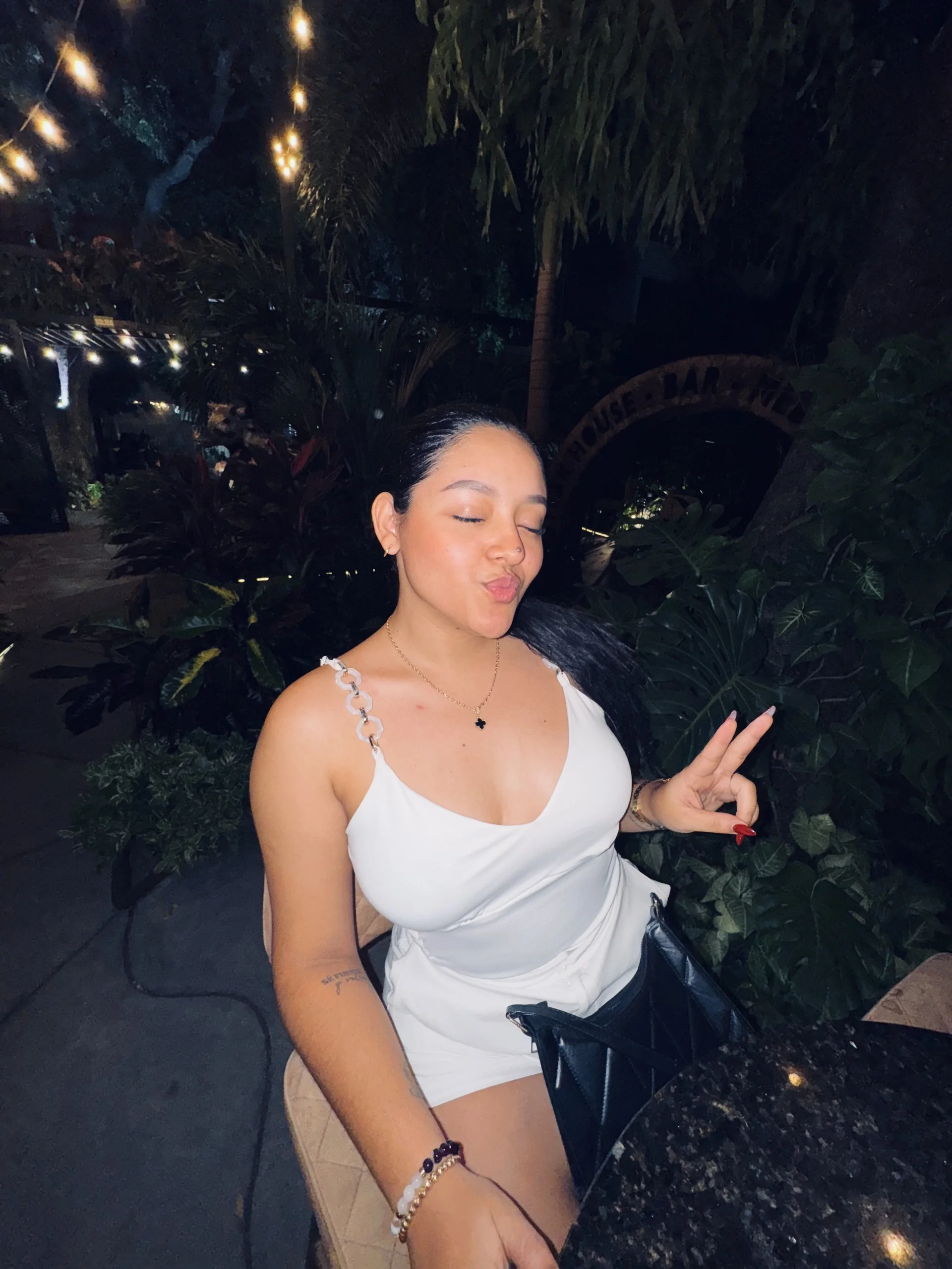 XXX Porn Photo of Nude kenndall_21 260