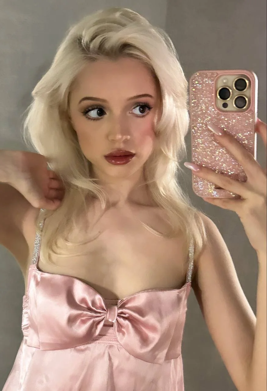 XXX Porn Photo of Nude I_am_joss 8