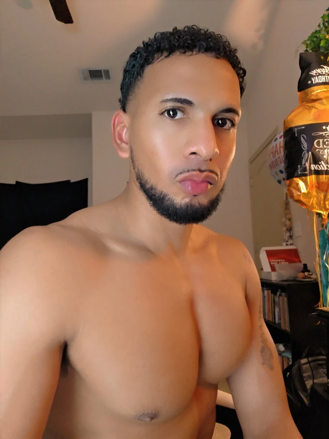 XXX Porn Photo of Nude BigBlackMagicStic 3