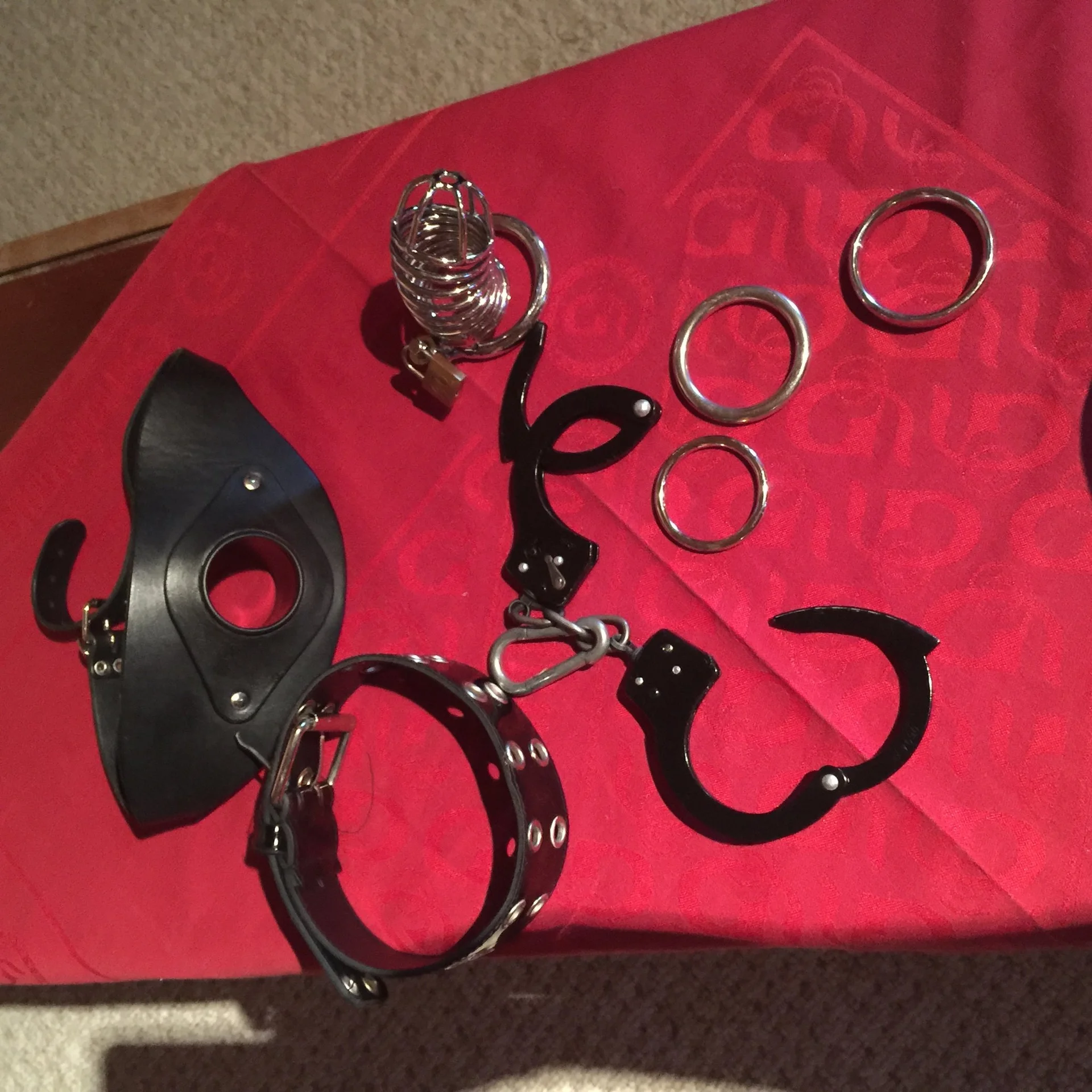 XXX Porn Photo of Nude RubberFetischem 45