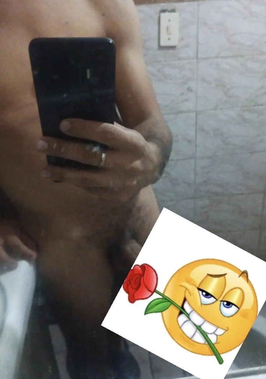 XXX Porn Photo of Nude Maguito02 2