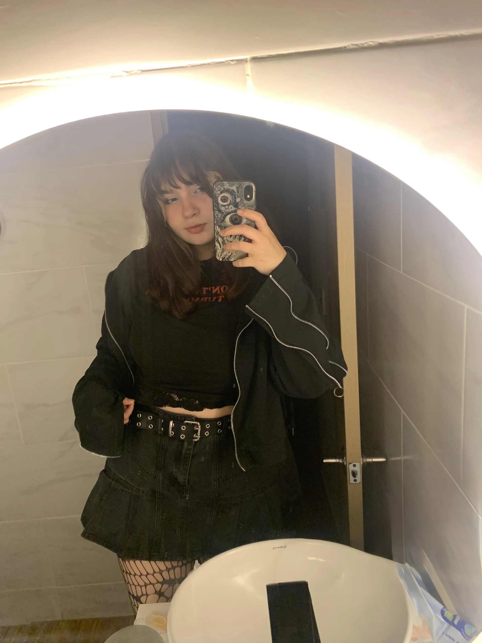 XXX Porn Photo of Nude BladeOfMiquella 13