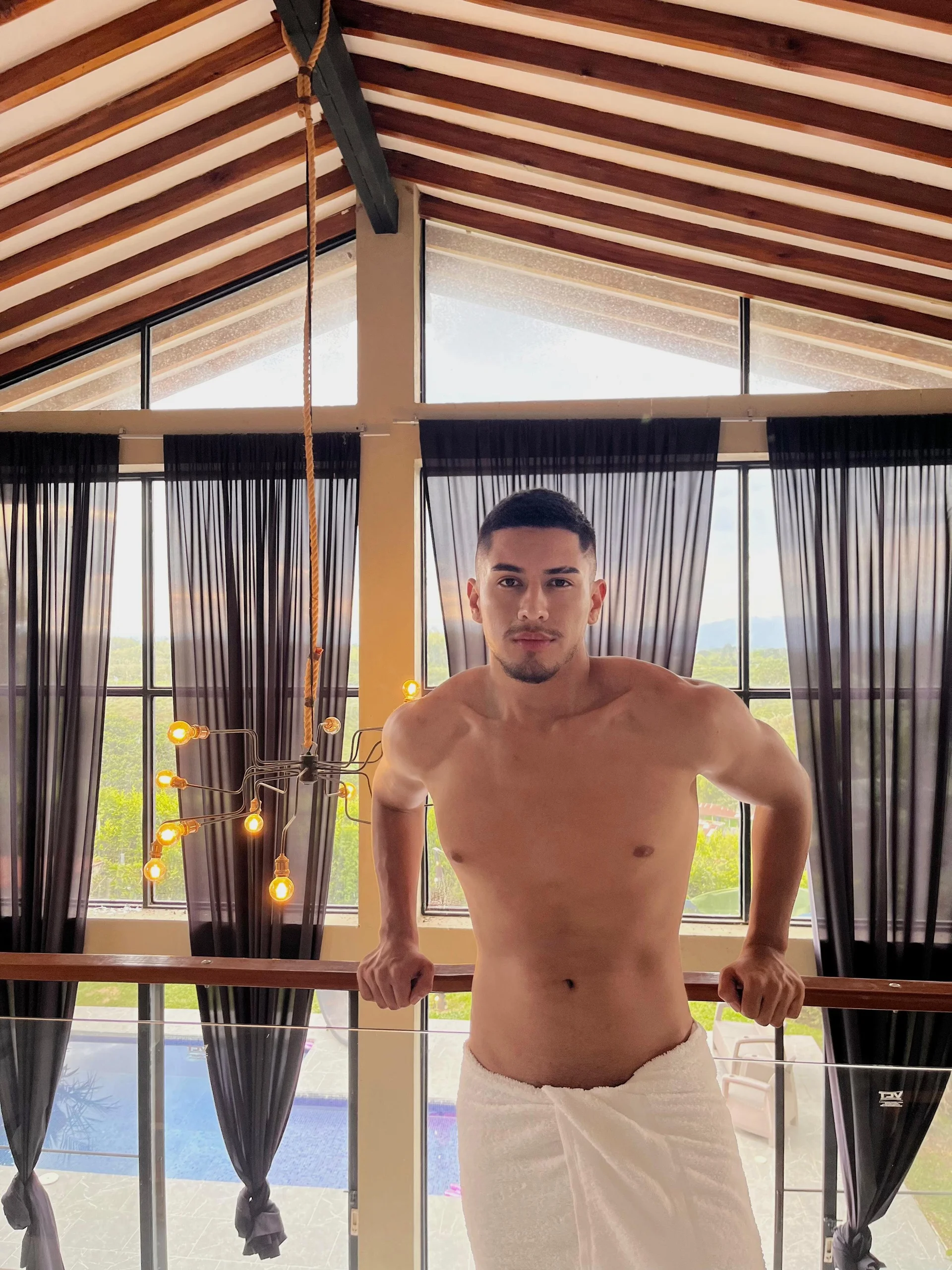 XXX Porn Photo of Nude Aaronfox_x 108