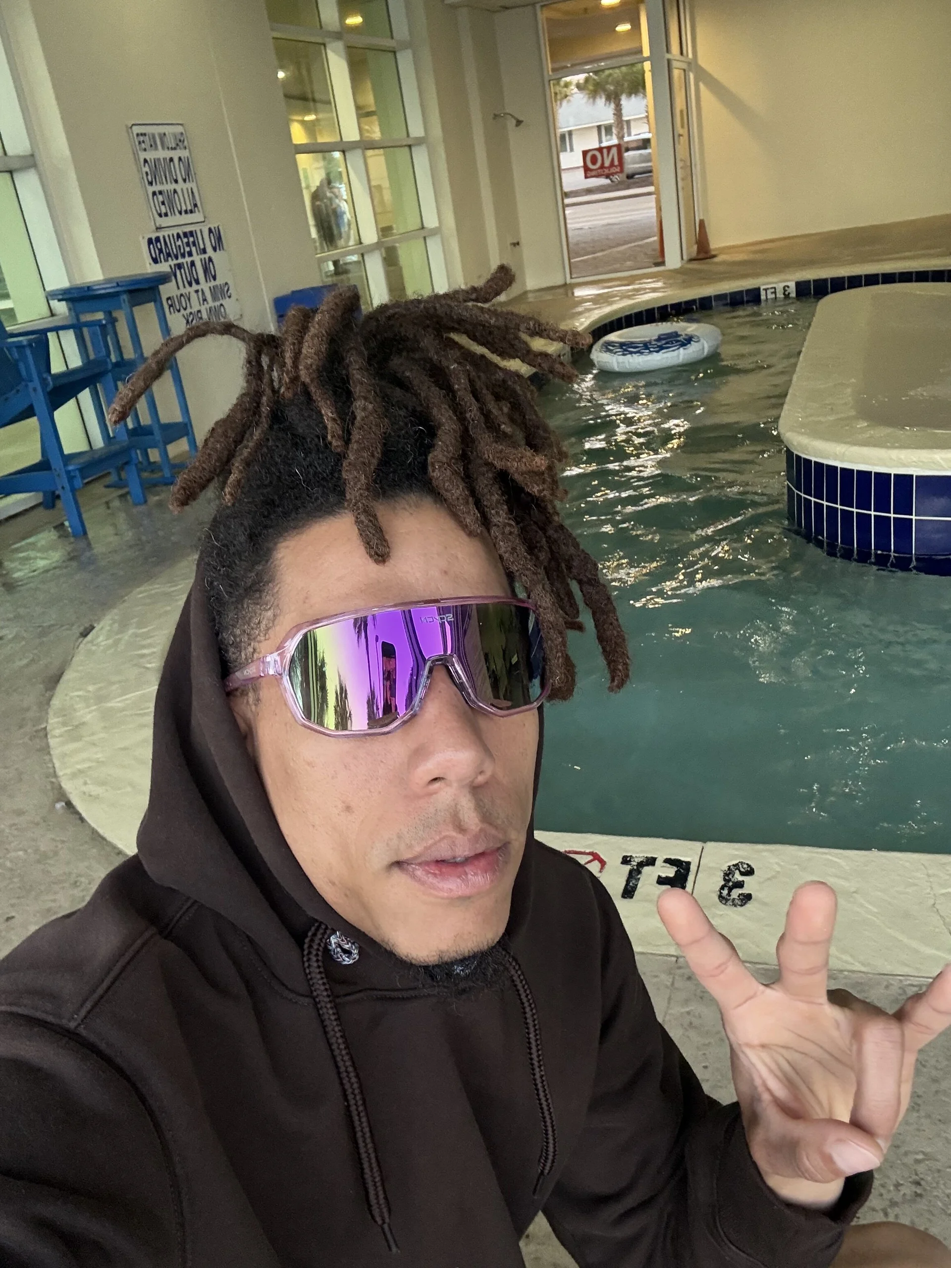 XXX Porn Photo of Nude Hkkkknjdkslcarlojajaj 10