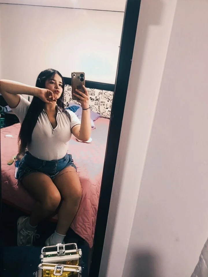 XXX Porn Photo of Nude Lilyplayful_1 3