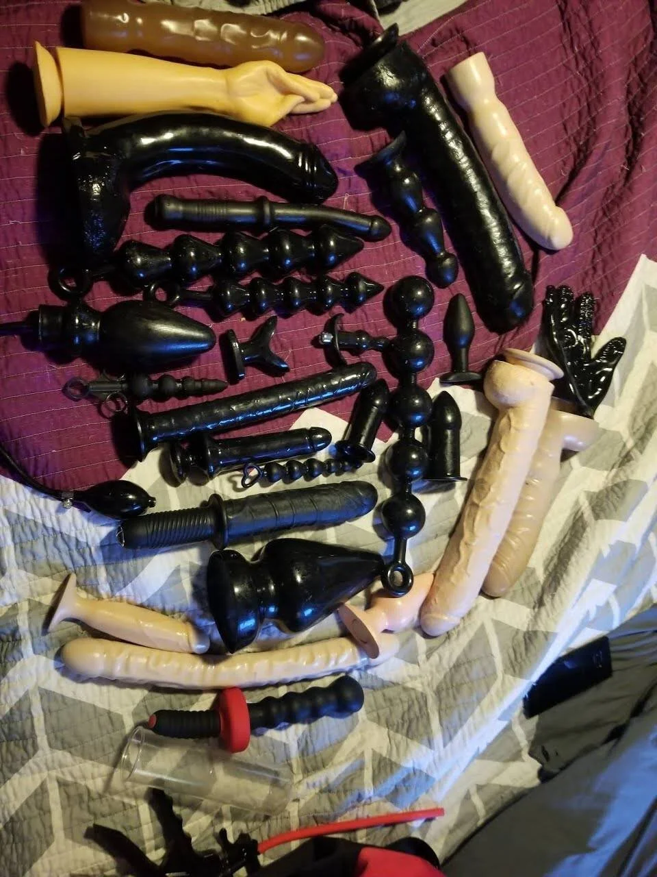XXX Porn Photo of Nude ArcadianDildoPnP 5