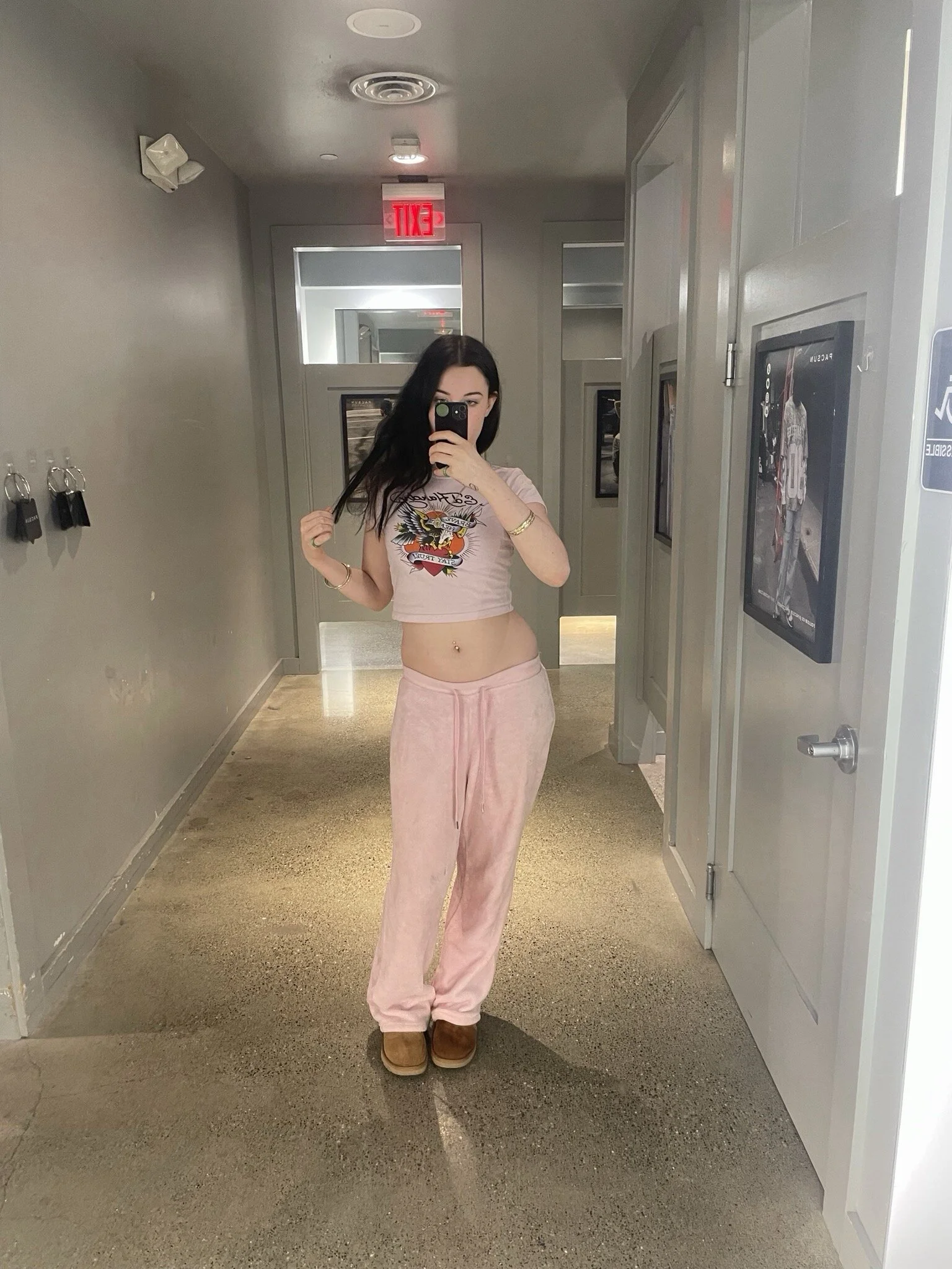 XXX Porn Photo of Nude mindy_monroe 4