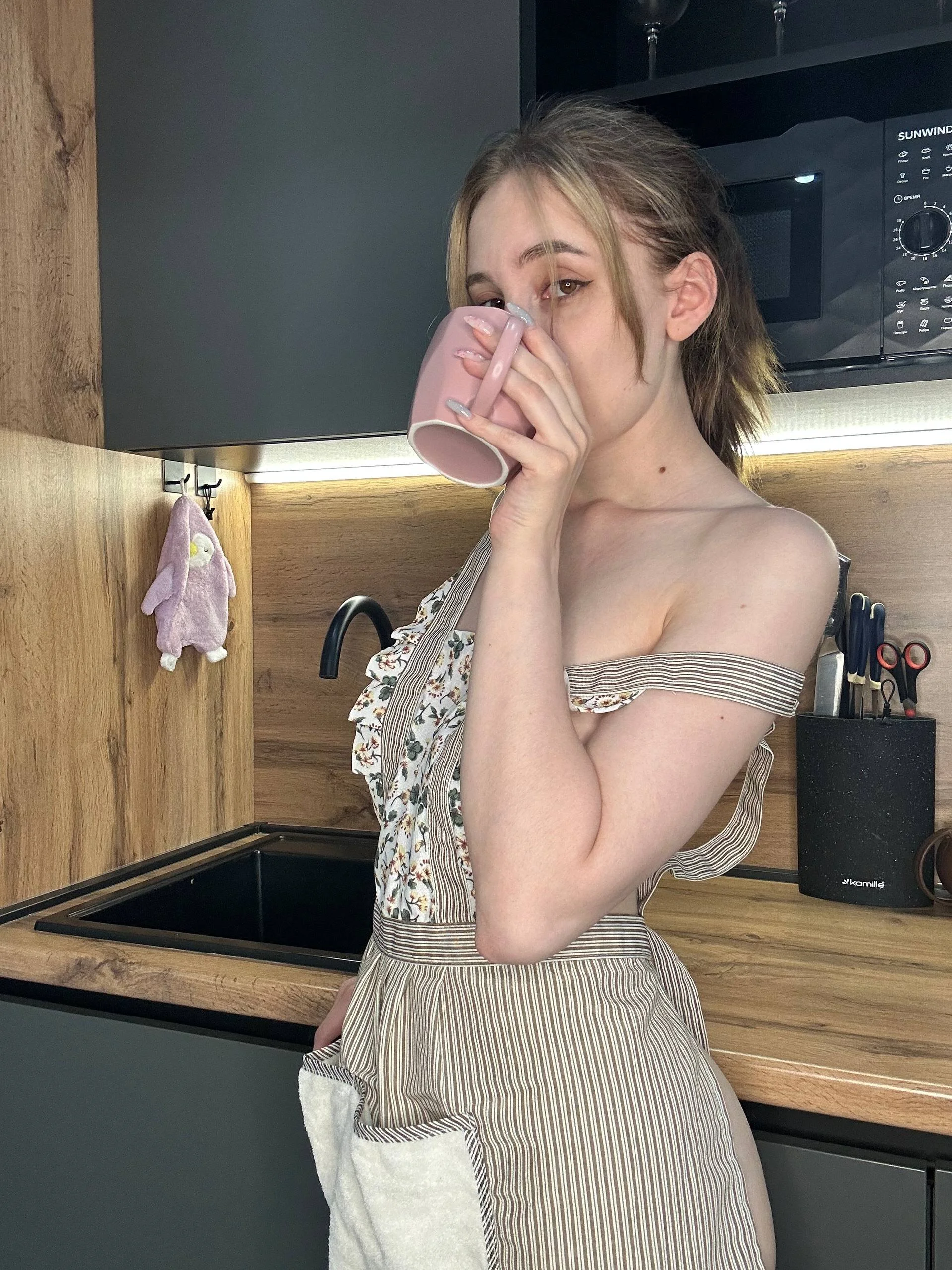 XXX Porn Photo of Nude alice_toffee 10