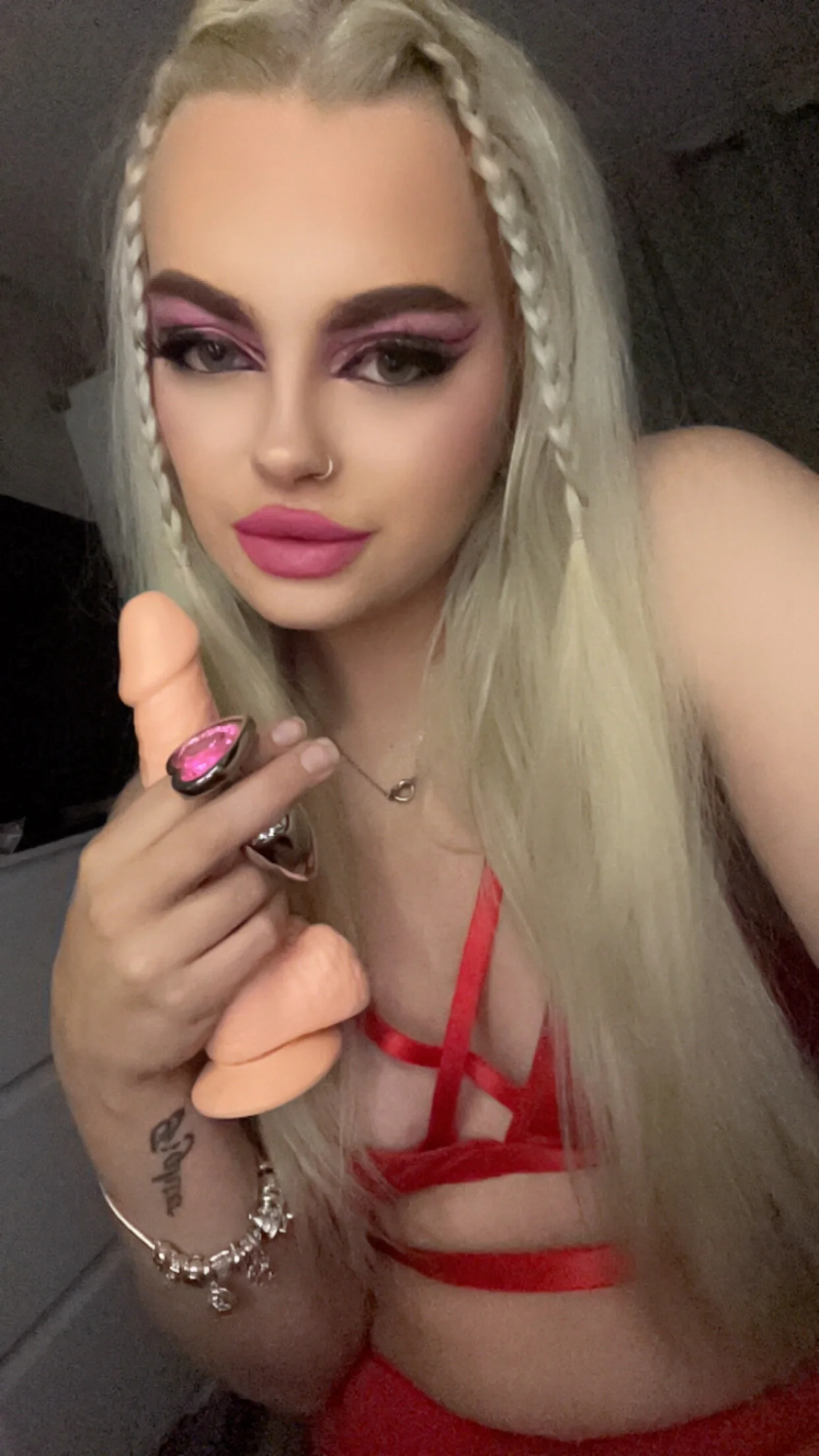 XXX Porn Photo of Nude Annie_Louise 12