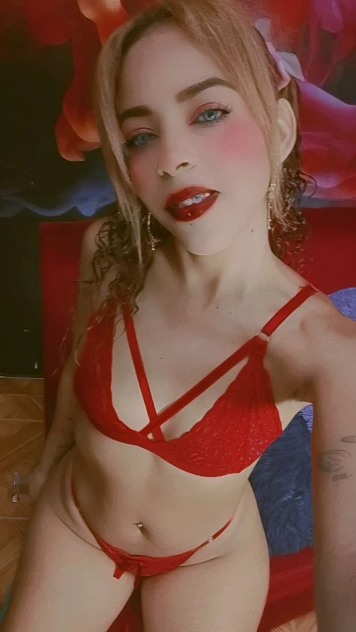 XXX Porn Photo of Nude Melani__HoTT 12