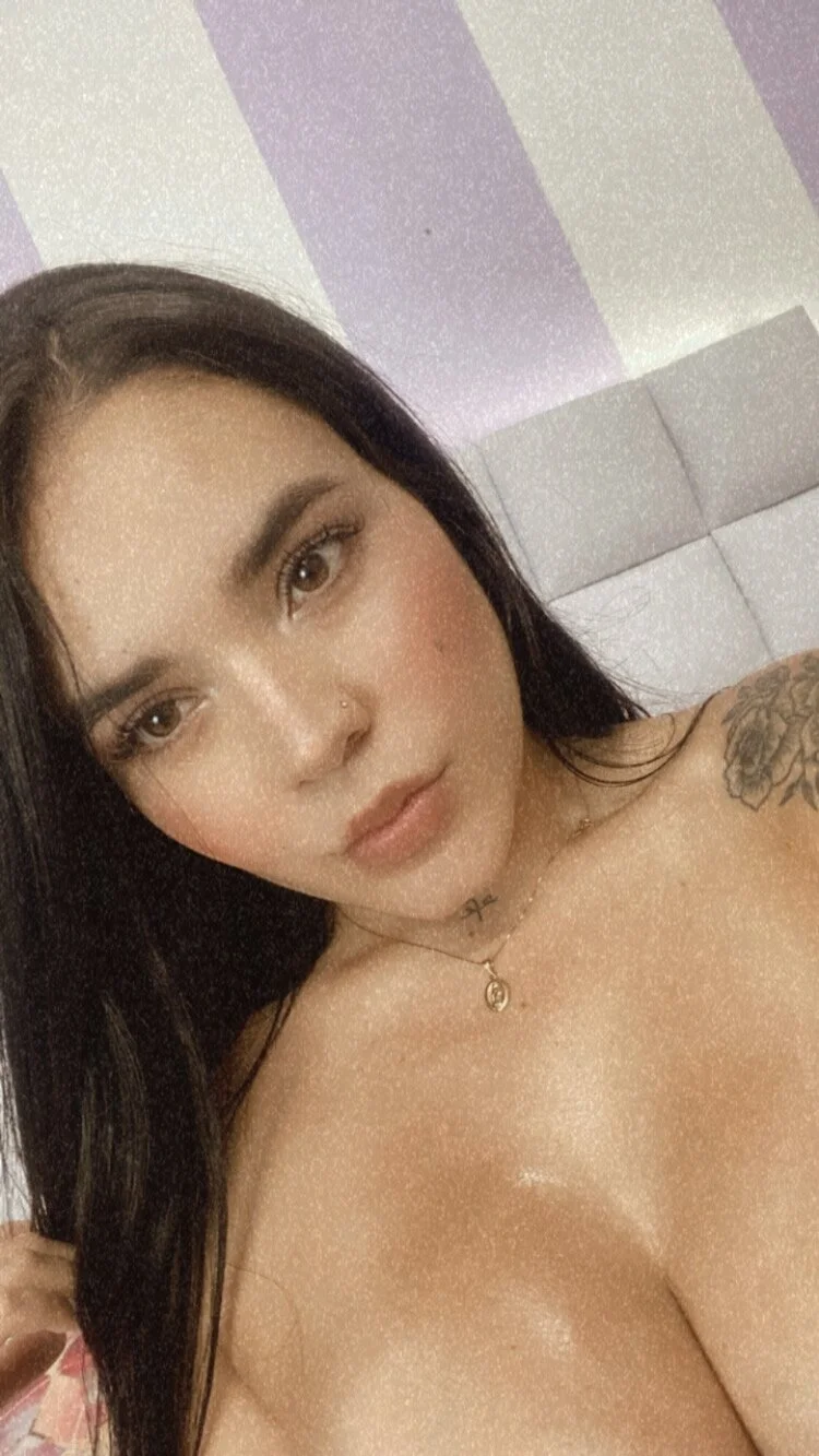 XXX Porn Photo of Nude amelie_gonzalez 8