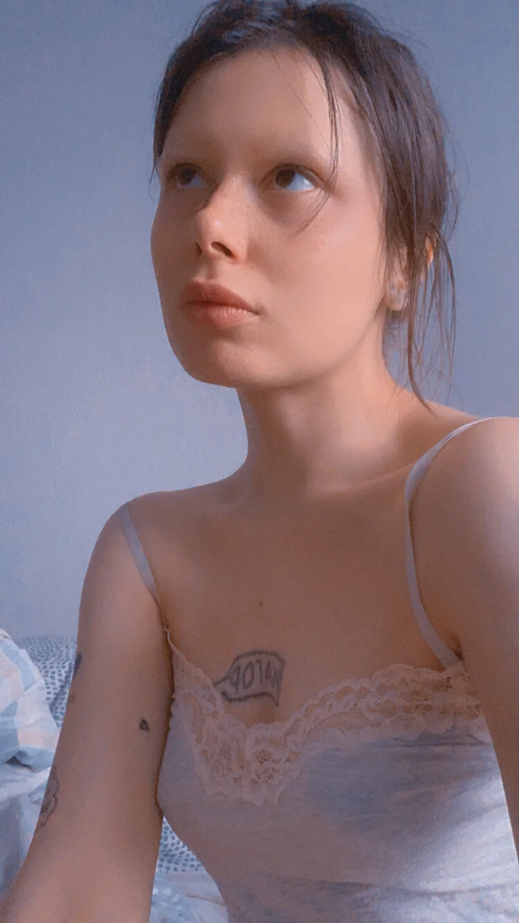 XXX Porn Photo of Nude Vienaxtexasxparis 2