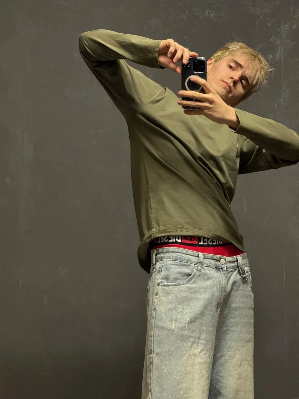 XXX Porn Photo of Nude EdwinBlaze 19
