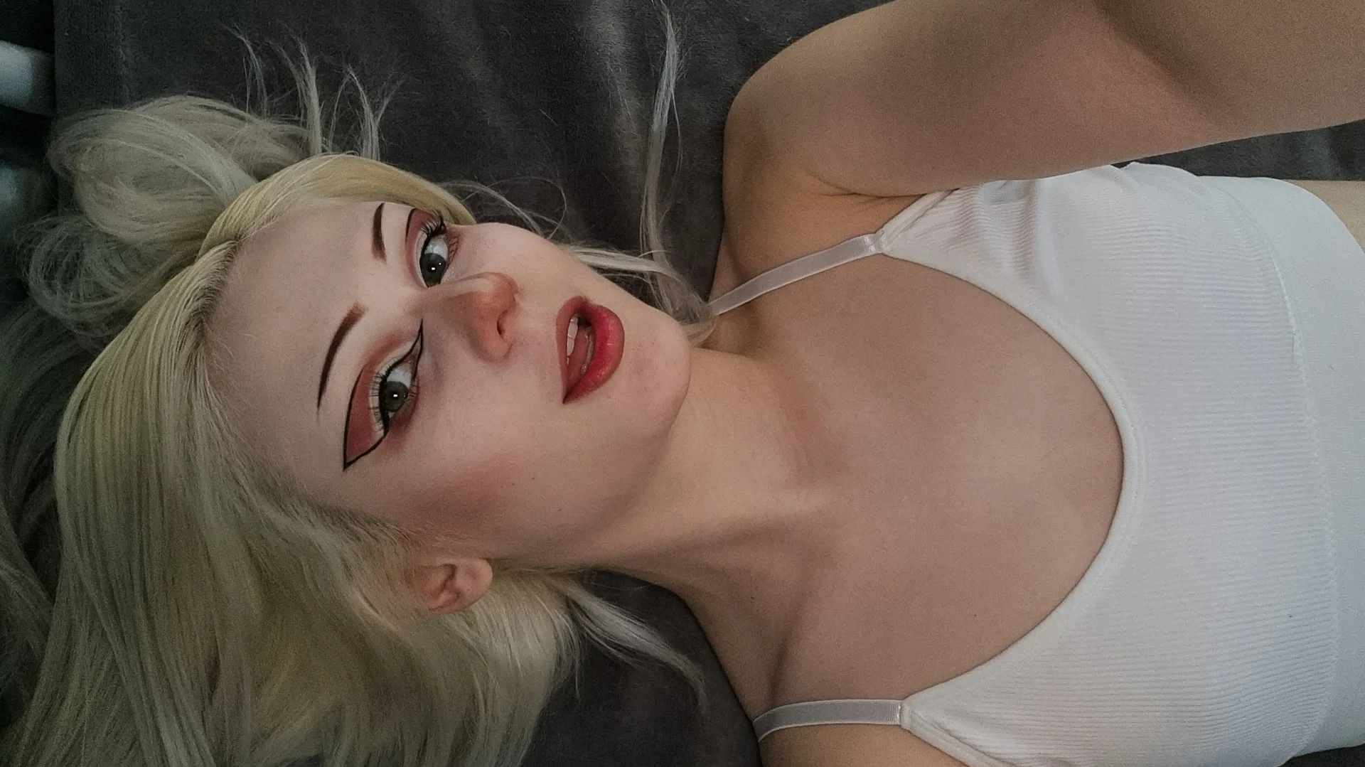 XXX Porn Photo of Nude sashakiss99 6