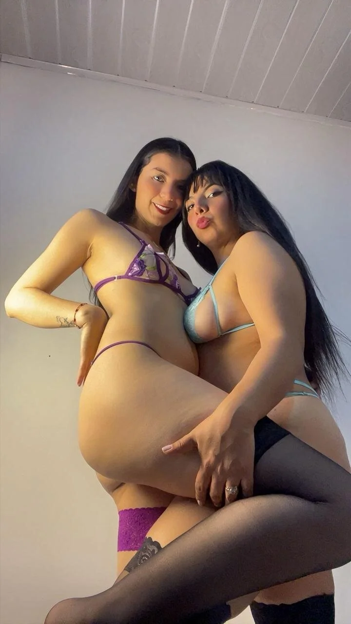 XXX Porn Photo of Nude Valkiria-and-Dione 38