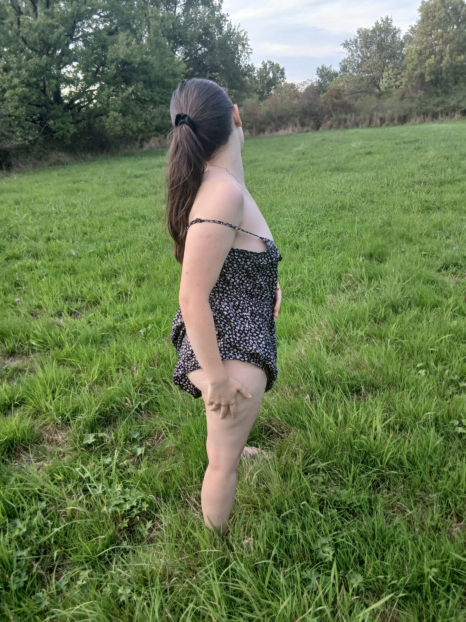 XXX Porn Photo of Nude Petite_coquine_poilue 6