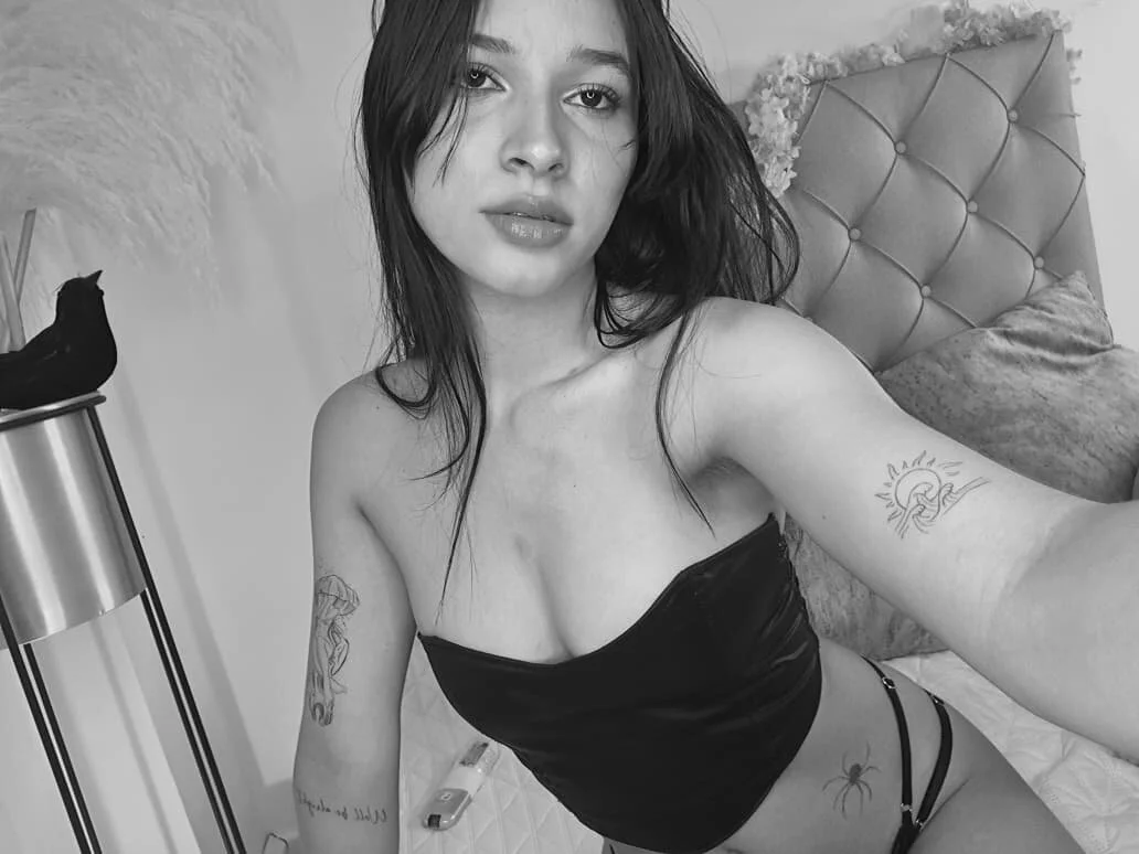 XXX Porn Photo of Nude MartinnaGreco 15