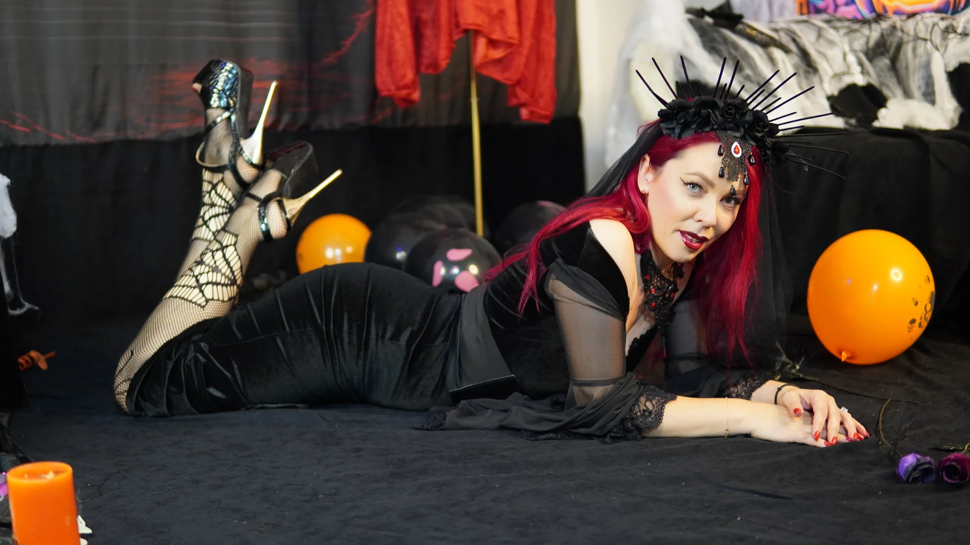 XXX Porn Photo of Nude CharmingLilith 2