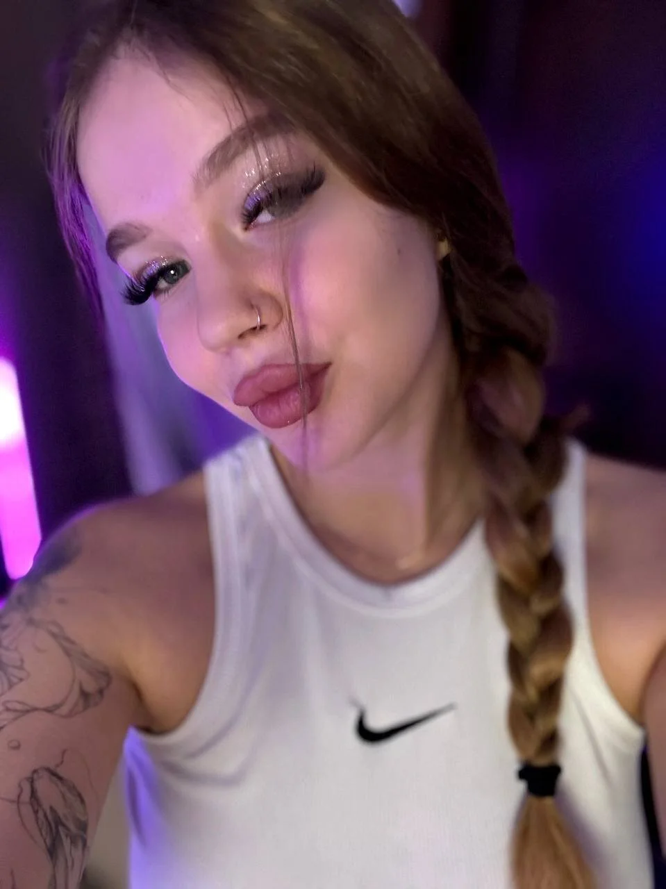 XXX Porn Photo of Nude E_uphoria 22