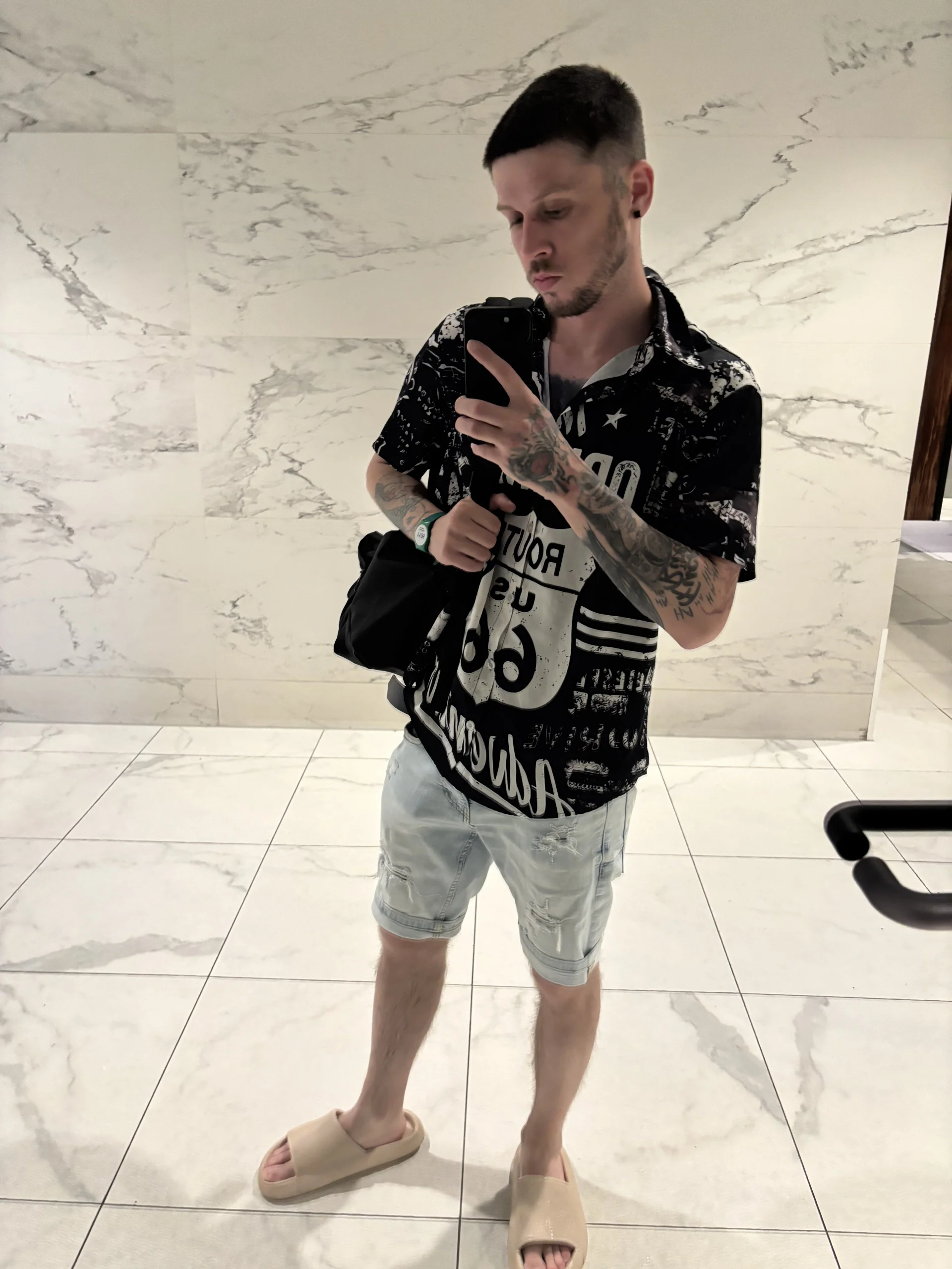 XXX Porn Photo of Nude JonahShaw 9