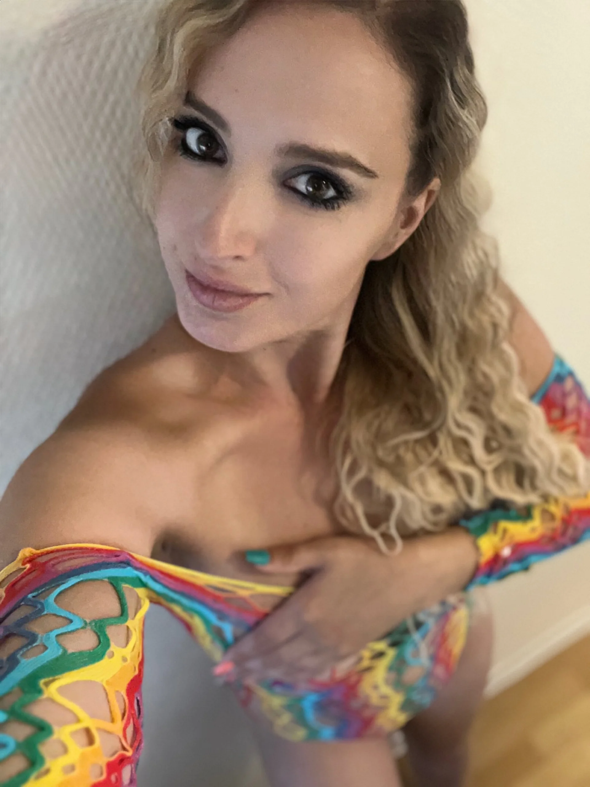 XXX Porn Photo of Nude thats_lou 6