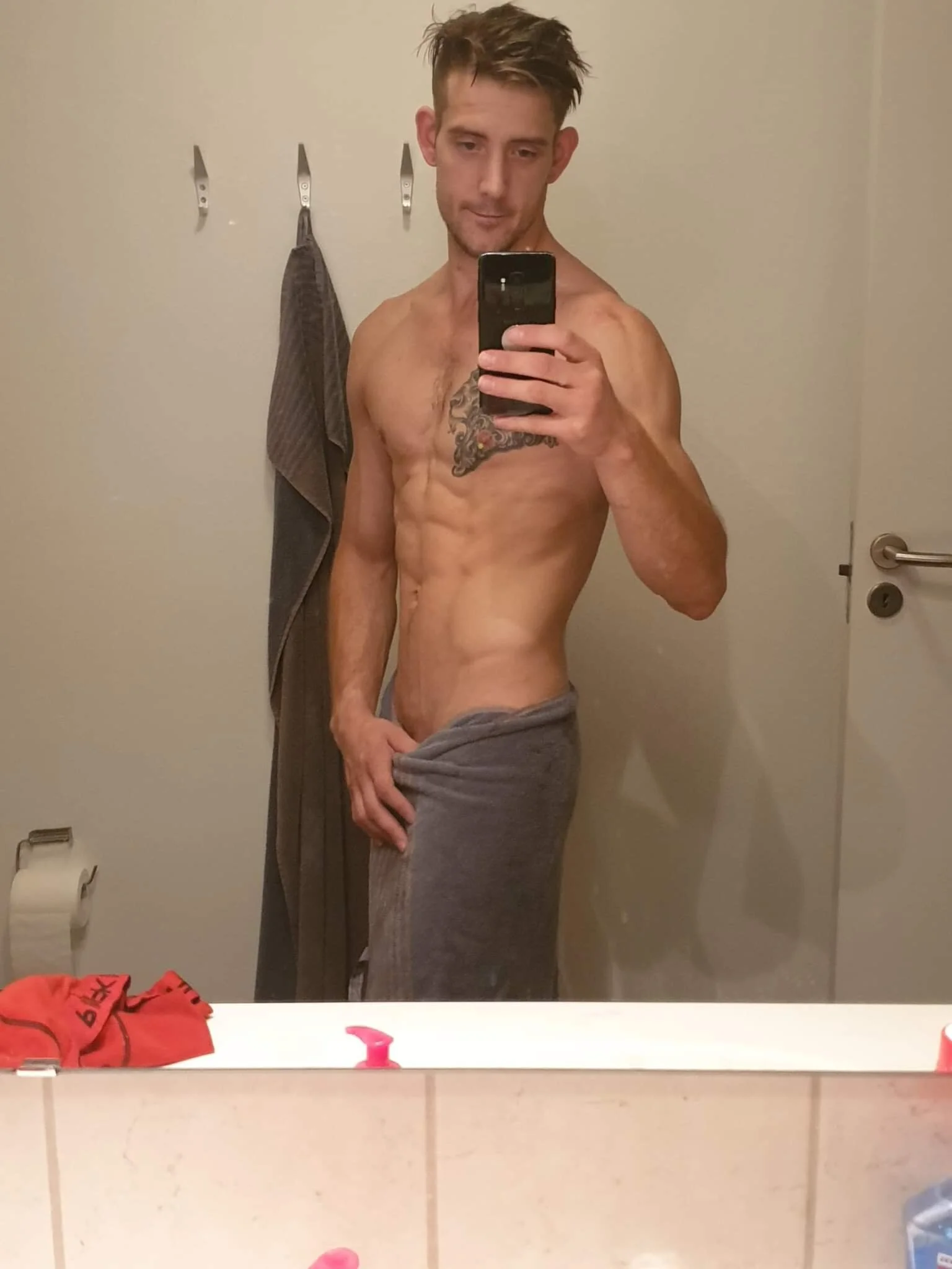 XXX Porn Photo of Nude Dsfdaimien91 6