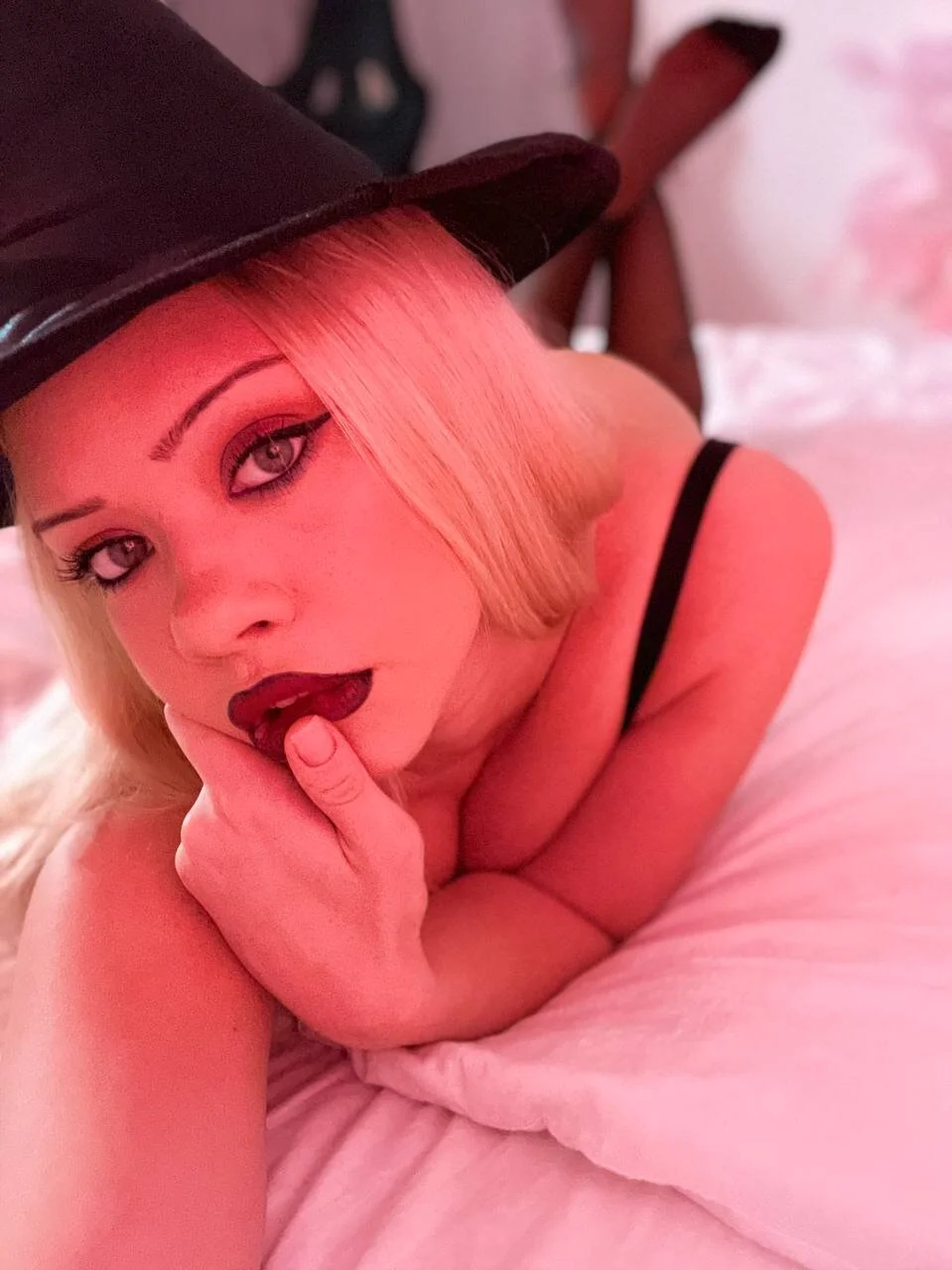 XXX Porn Photo of Nude VixenMia 53