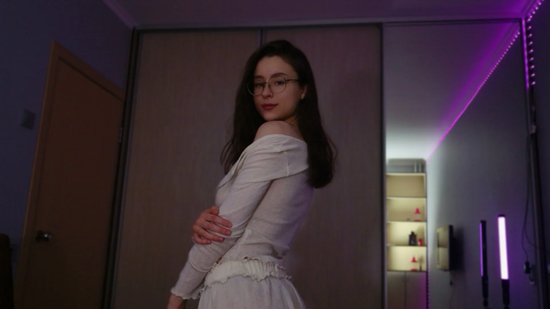 XXX Porn Photo of Nude classy____ 18