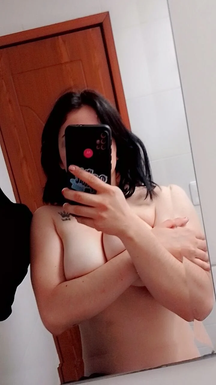 XXX Porn Photo of Nude Lin-cute 7