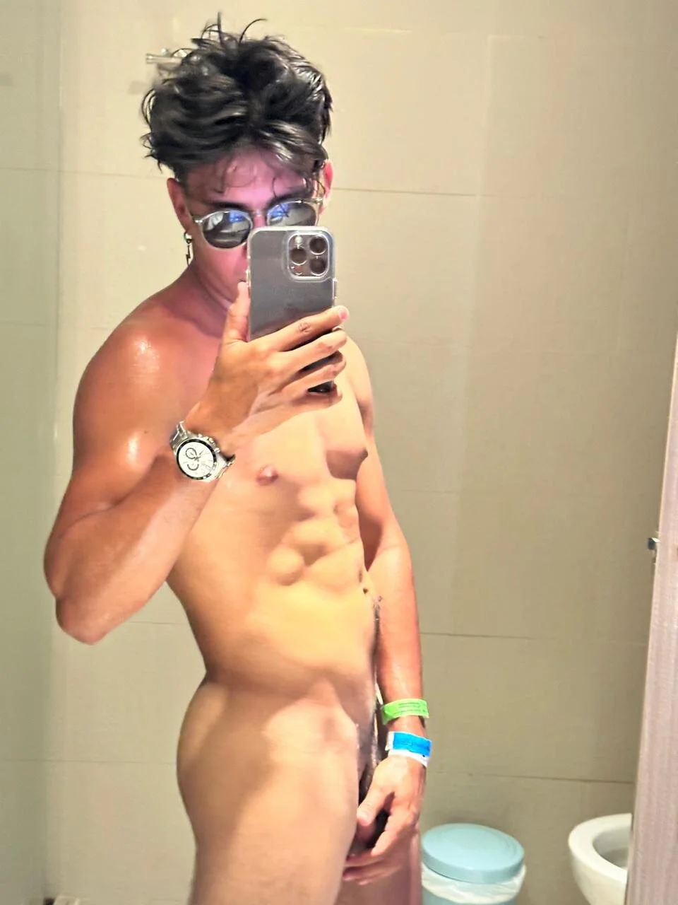 XXX Porn Photo of Nude Allex_Cano 2