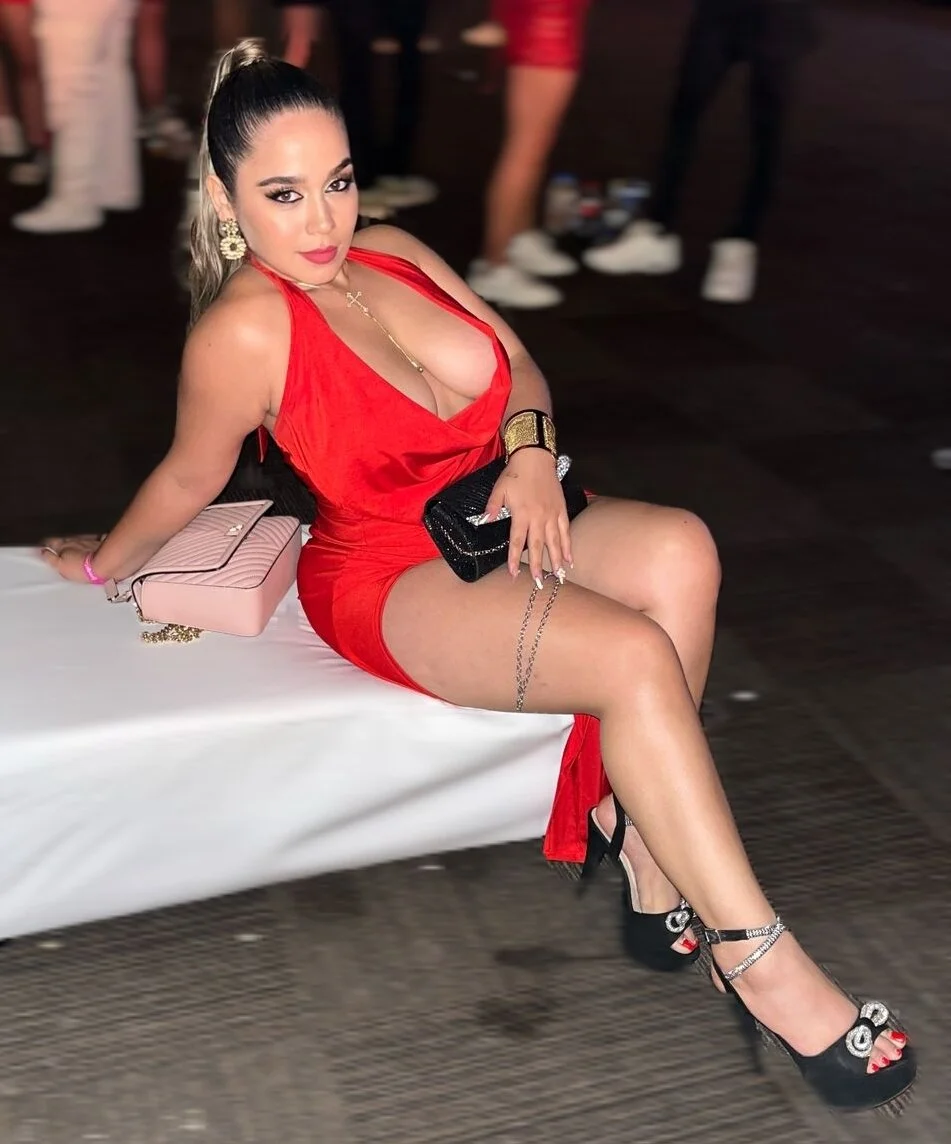 XXX Porn Photo of Nude LaurenWelly_ 22