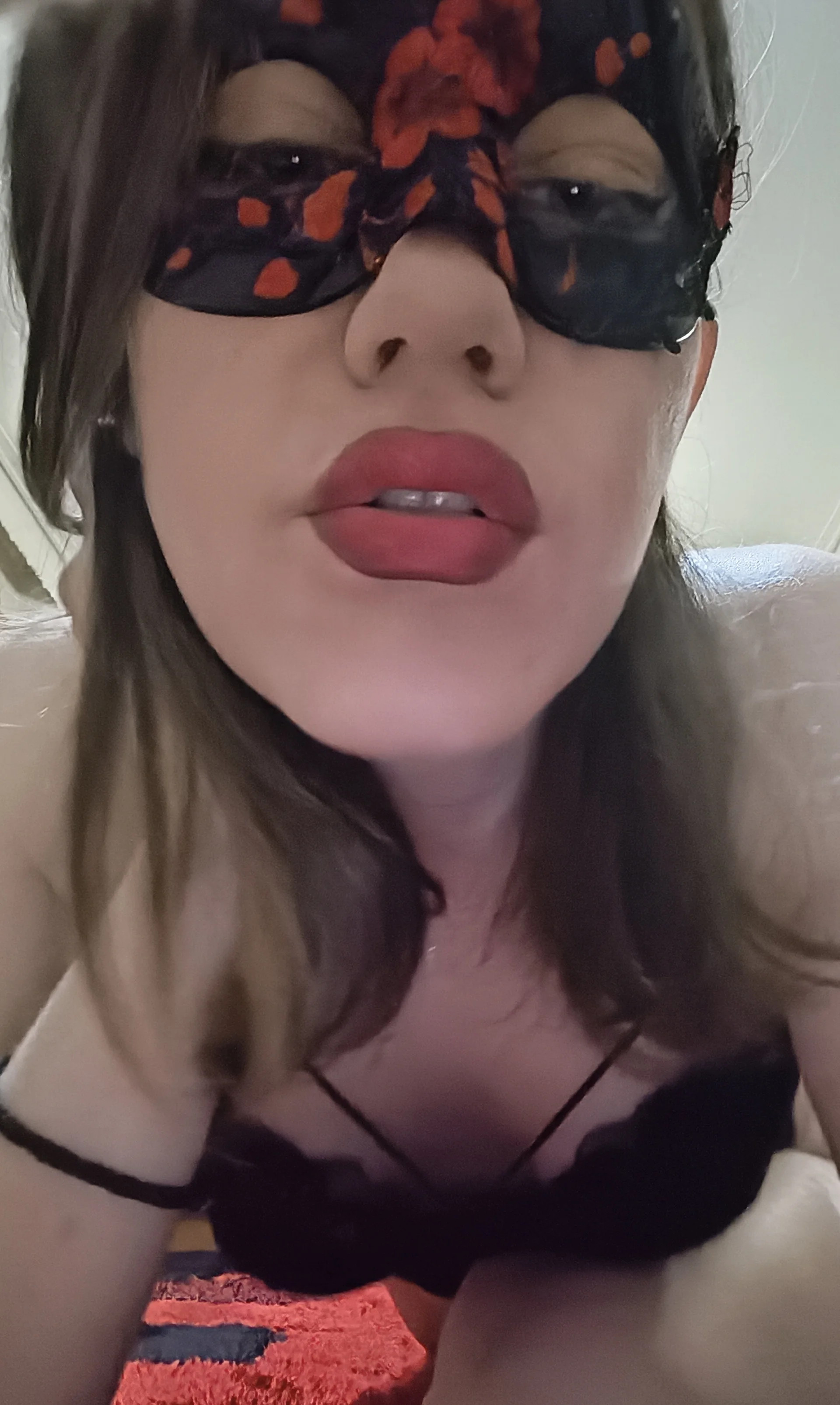 XXX Porn Photo of Nude Emy_sam_cute_feet 4