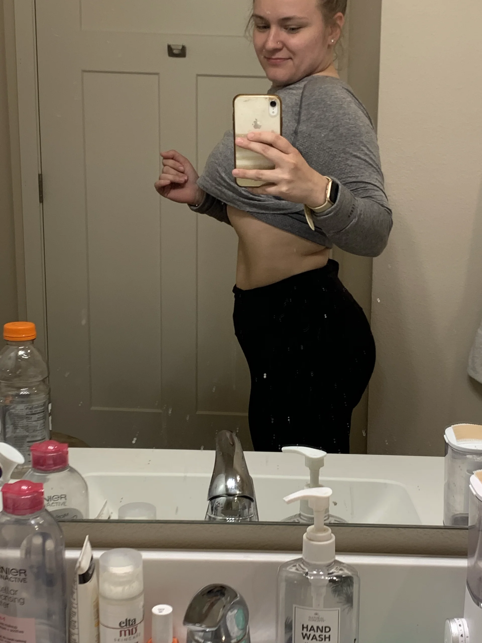 XXX Porn Photo of Nude idkletsavoideverything 32