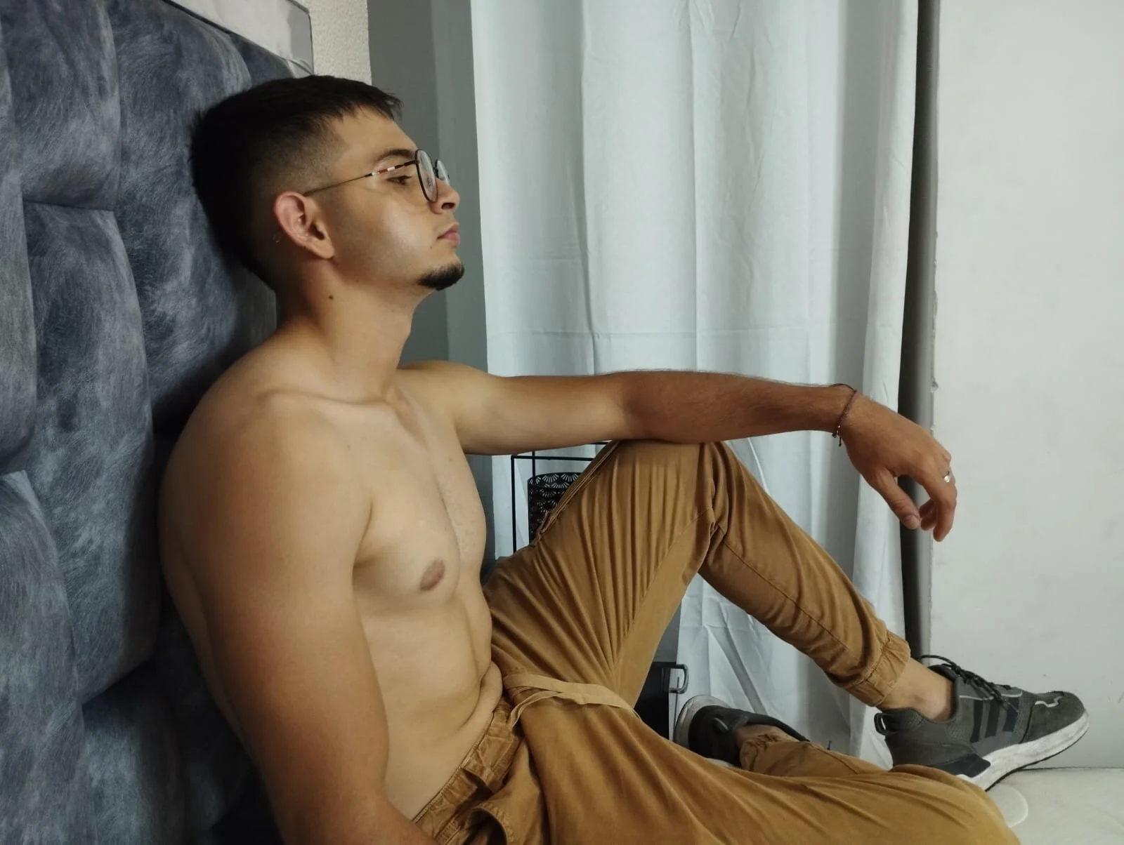 XXX Porn Photo of Nude Andrew_Brown 2