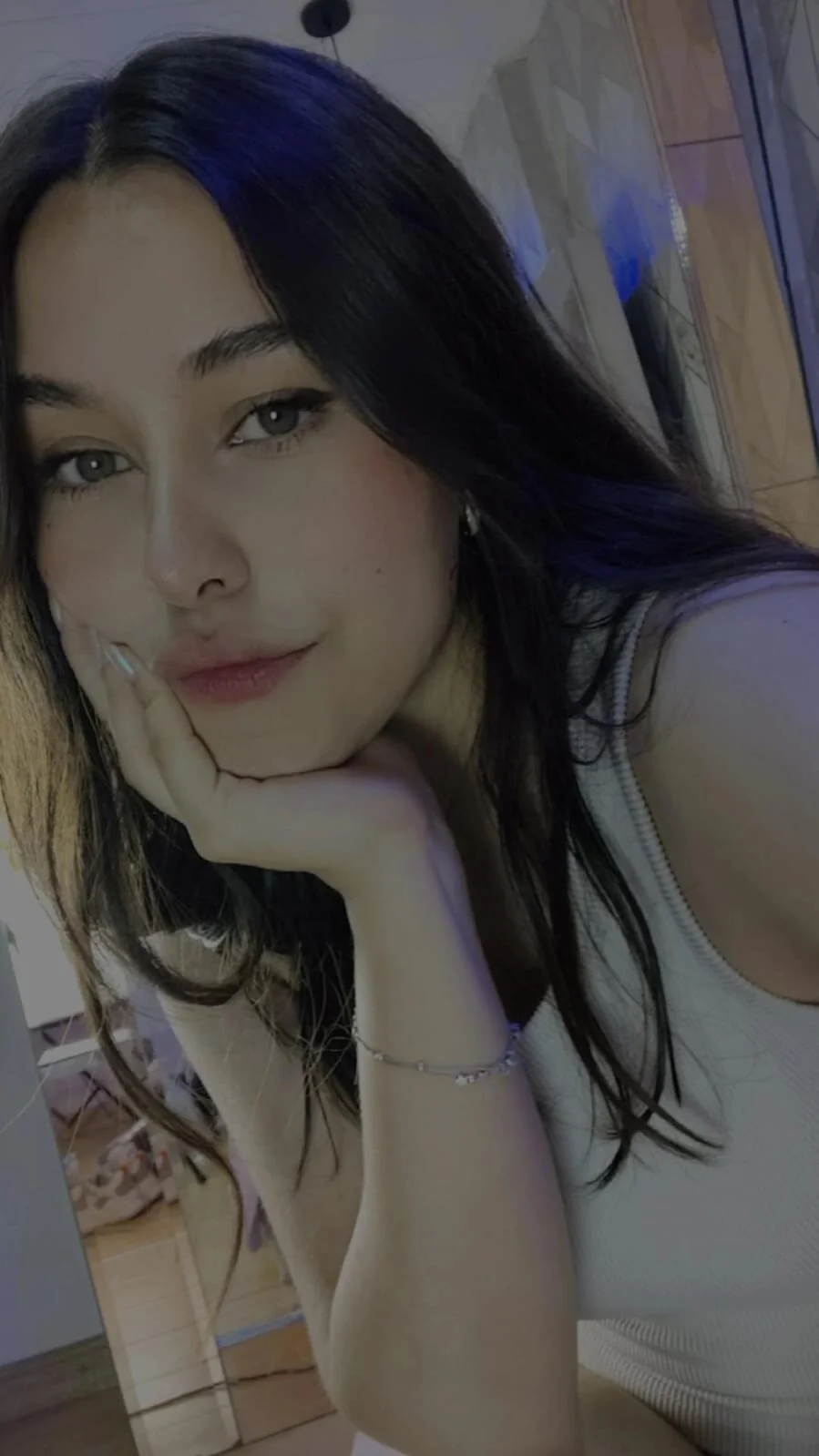 XXX Porn Photo of Nude HannaCollins_ 10