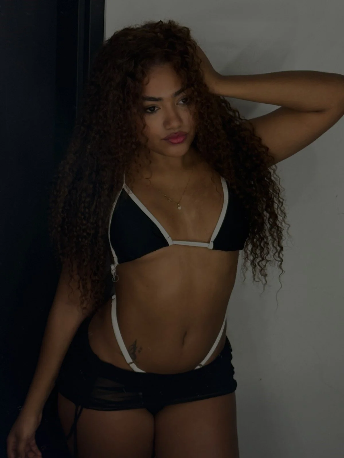 XXX Porn Photo of Nude Missdionne_curly 6
