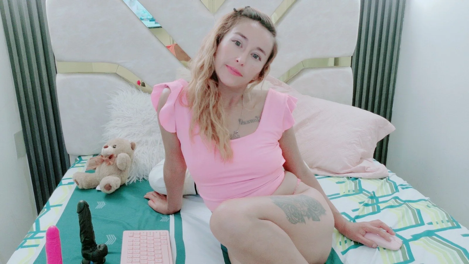 XXX Porn Photo of Nude charlotte_phaeton 23