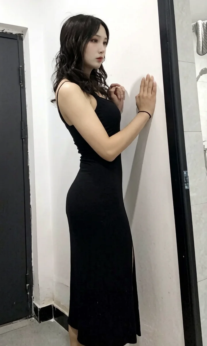 XXX Porn Photo of Nude zhou327 151