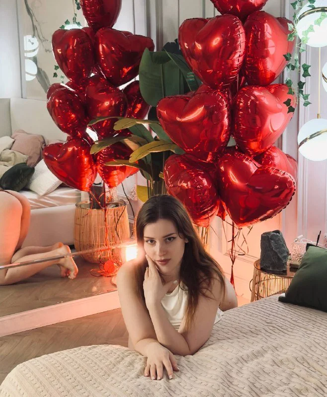 XXX Porn Photo of Nude EllieGarson 82