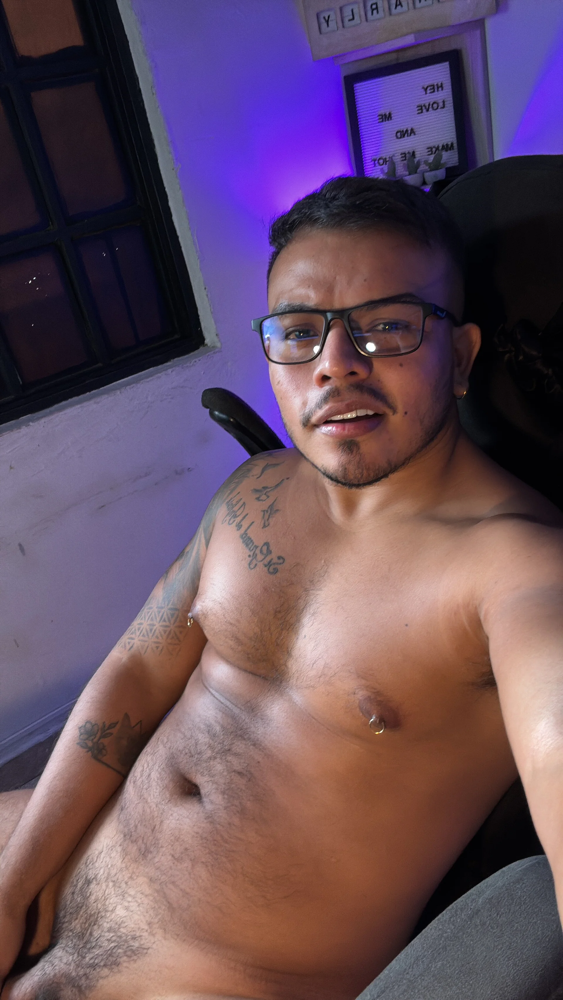 XXX Porn Photo of Nude Naughty_Charly 15