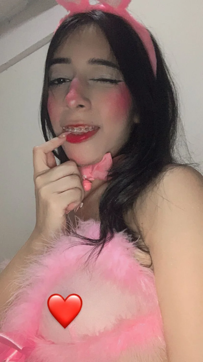 XXX Porn Photo of Nude LilithAllenn 12
