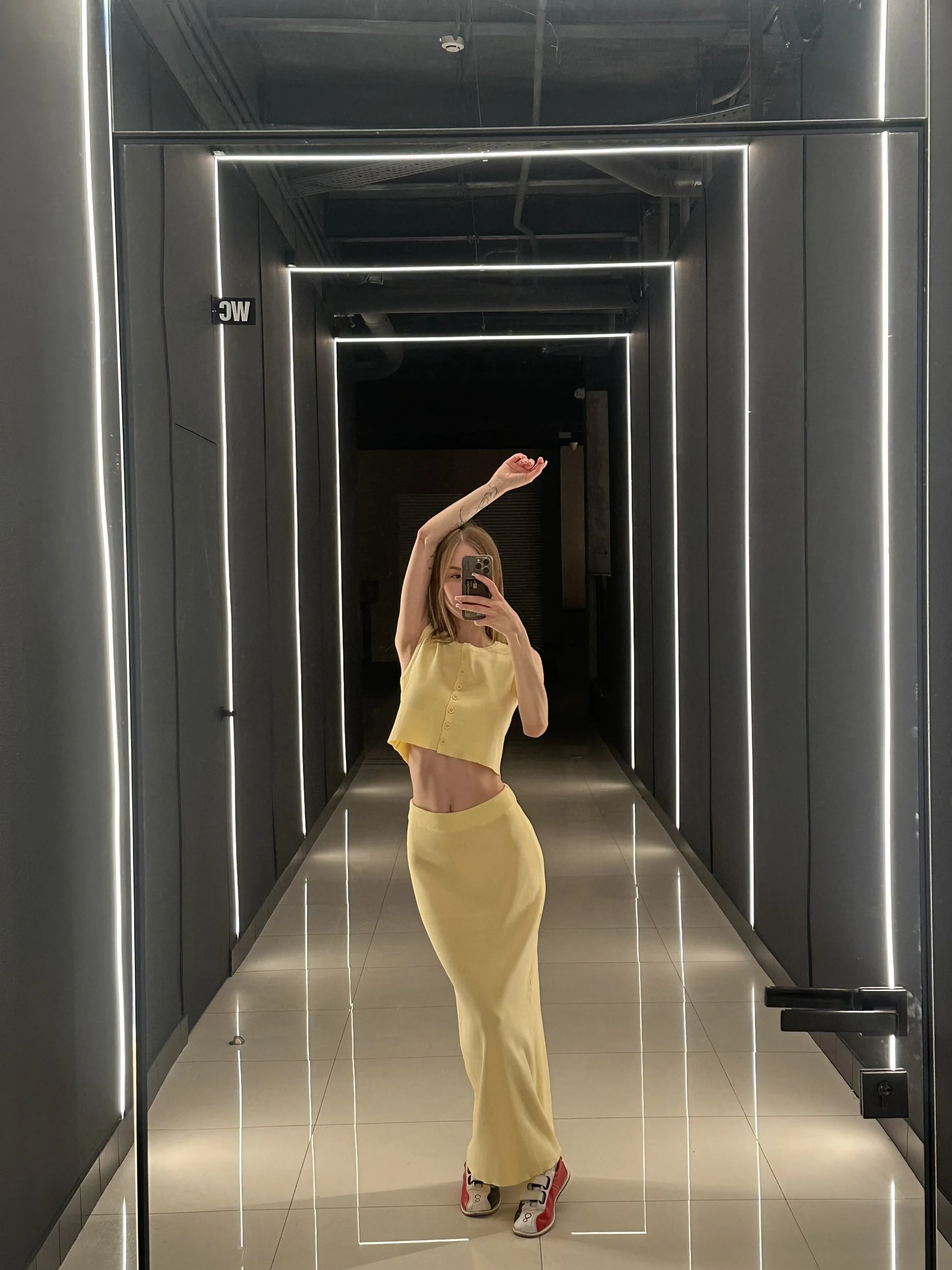 XXX Porn Photo of Nude CarolinaMaison 2