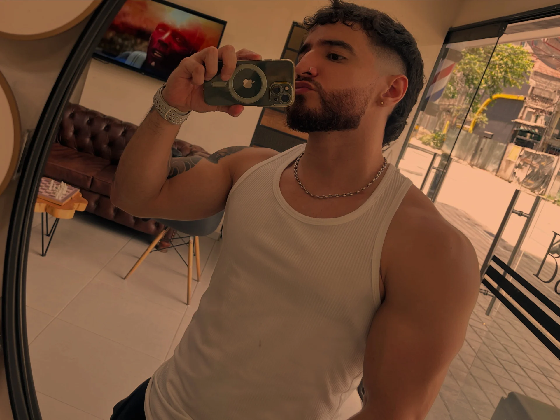 XXX Porn Photo of Nude bradley_martinez 13