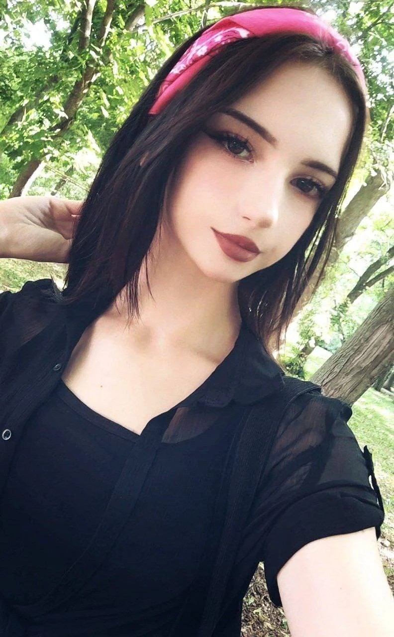 XXX Porn Photo of Nude UrBabeLuna 9