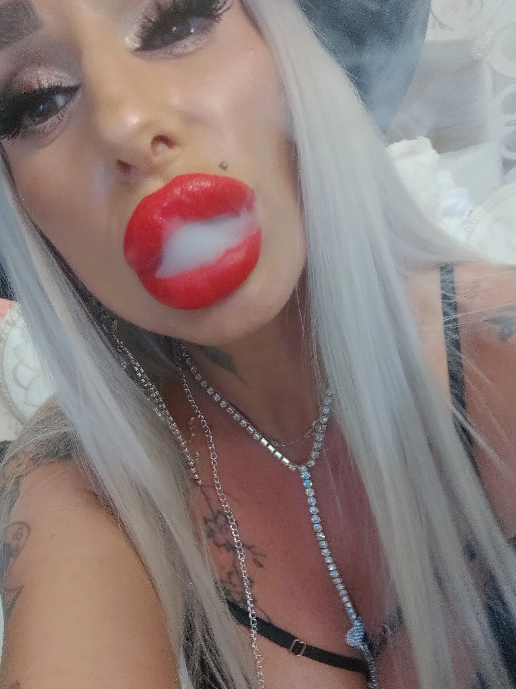 XXX Porn Photo of Nude hotgirlsmoking_69xxx 22