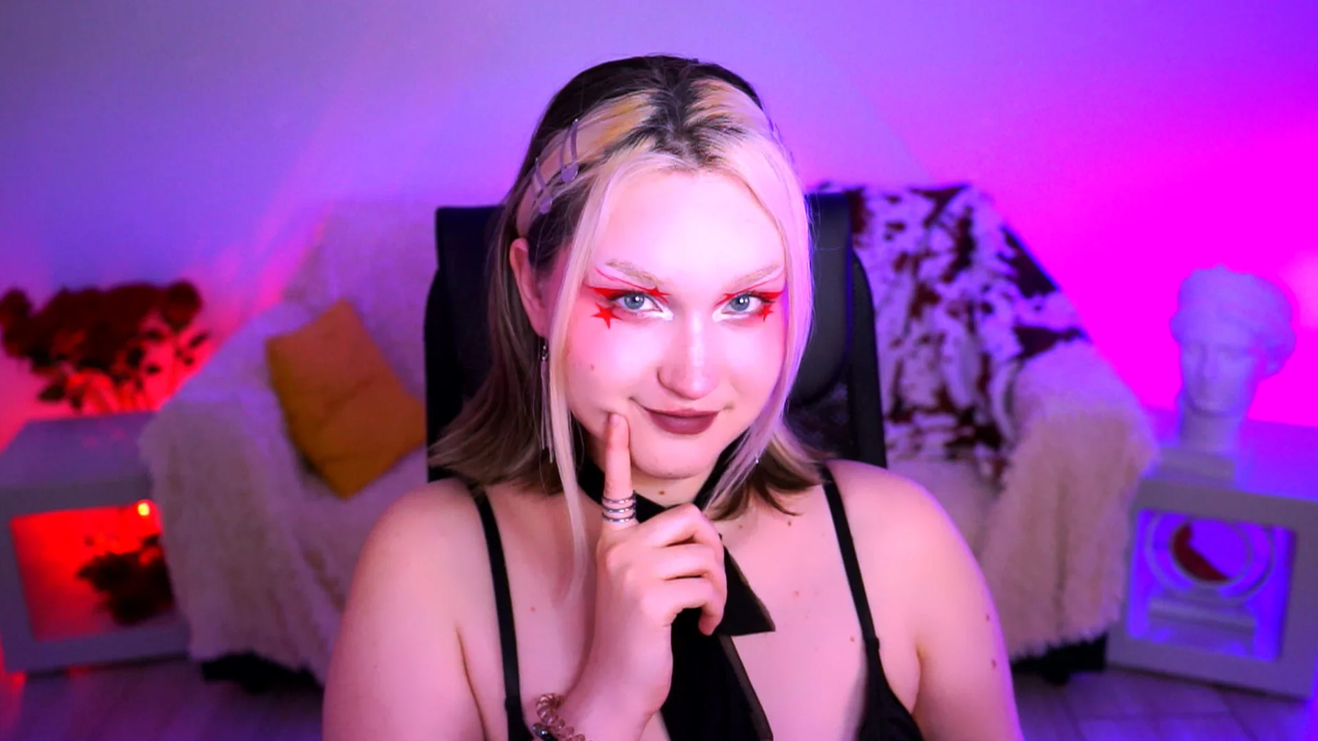 XXX Porn Photo of Nude ViolettWoods 19
