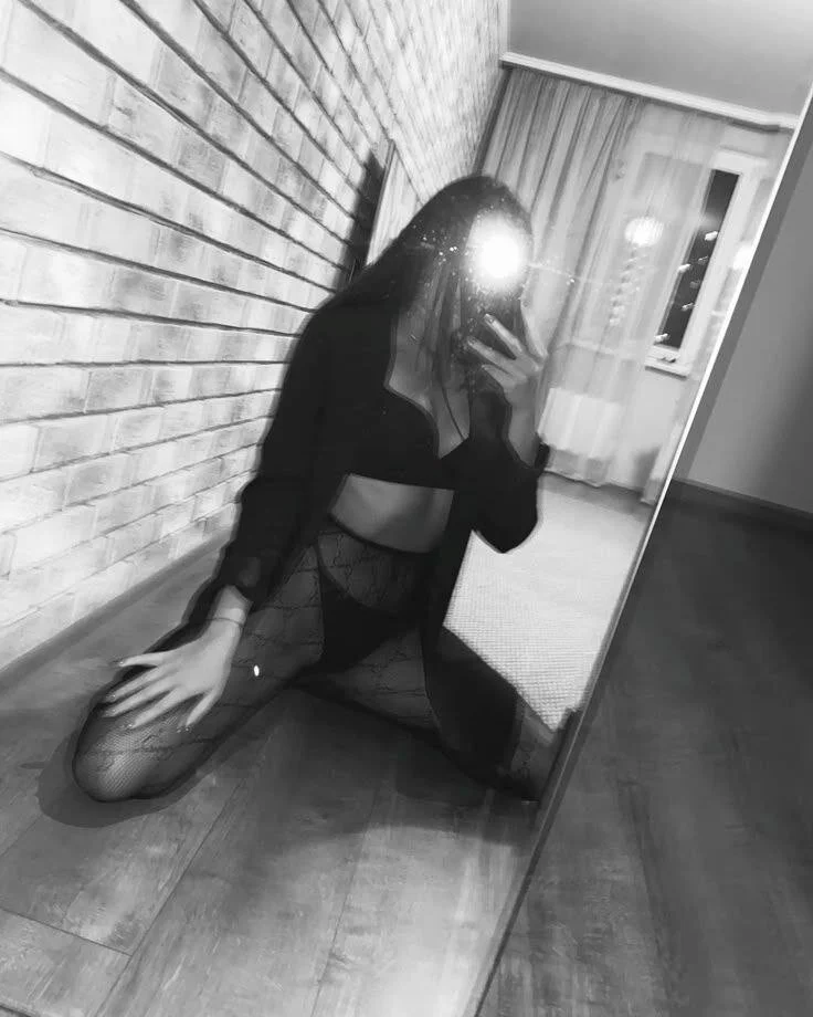 XXX Porn Photo of Nude Melissaevra 2