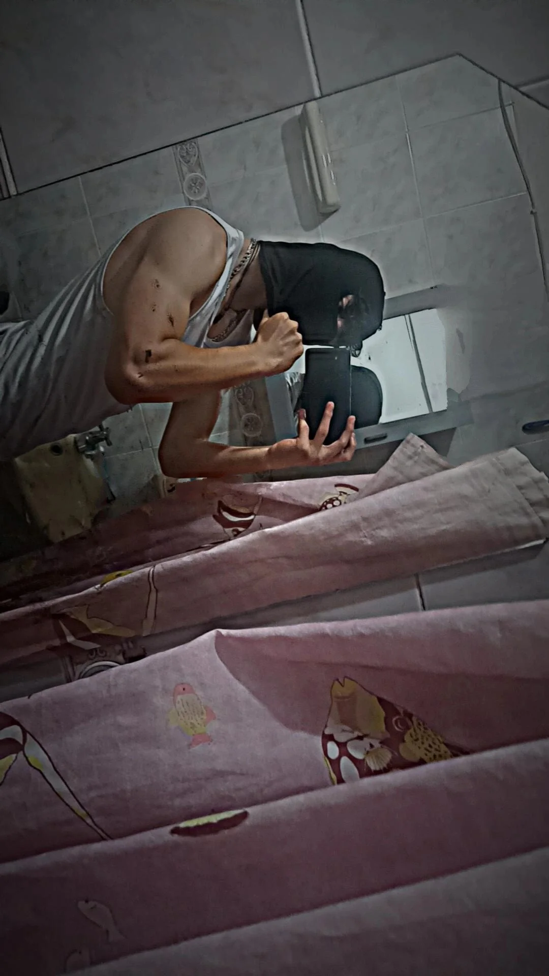 XXX Porn Photo of Nude knielBgm 2