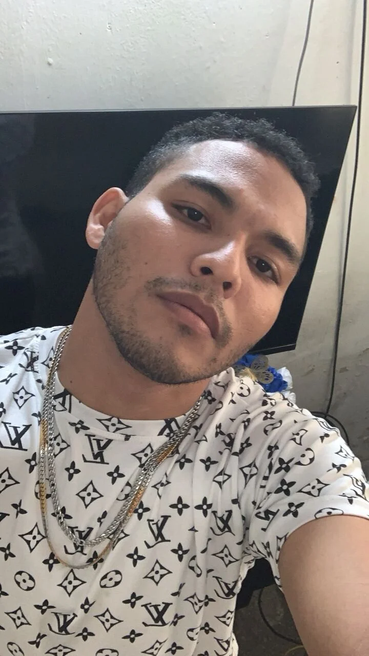 XXX Porn Photo of Nude AxelFox18 16