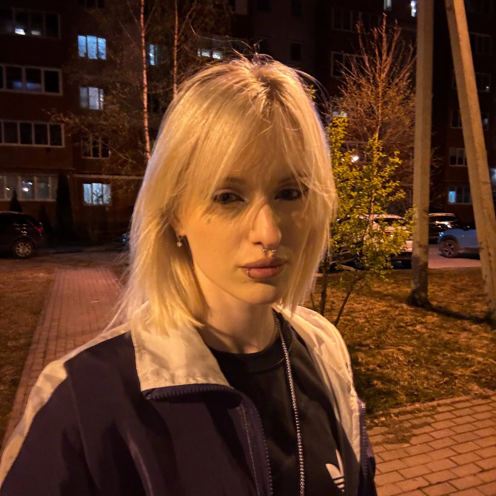 XXX Porn Photo of Nude LizzyCrown 12